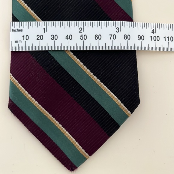 Hugo Boss Navy, Maroon, Green Striped Silk Tie - Picture 4 of 5